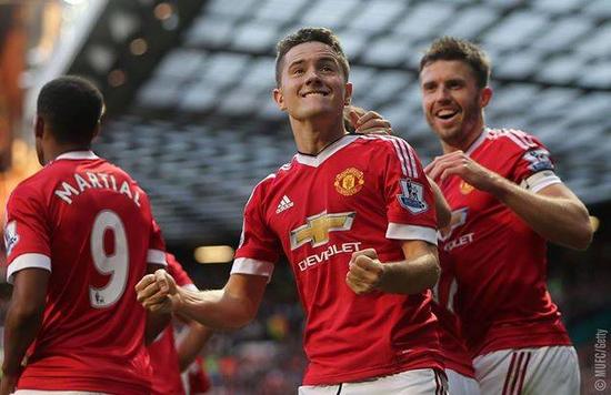 纷纷推出自 纷纷推出自